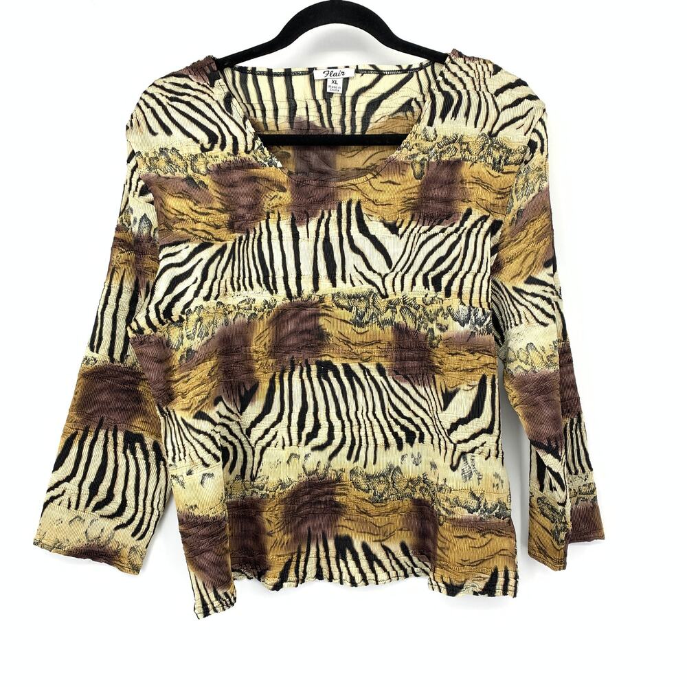 Flair Scoop Neck Crinkled Textured Blouse Womens Size XL Stretch Animal Print